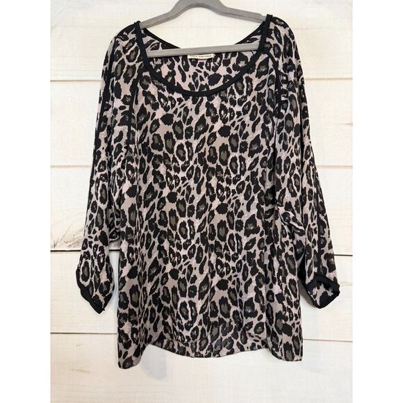 Ulla Johnson Size 8 Blouse Grey Black Animal Print Classic Chic - Picture 1 of 6